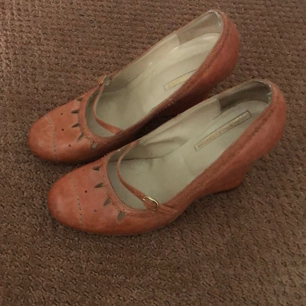 Pink Wedge Alberto Fermani size 39. All leather.